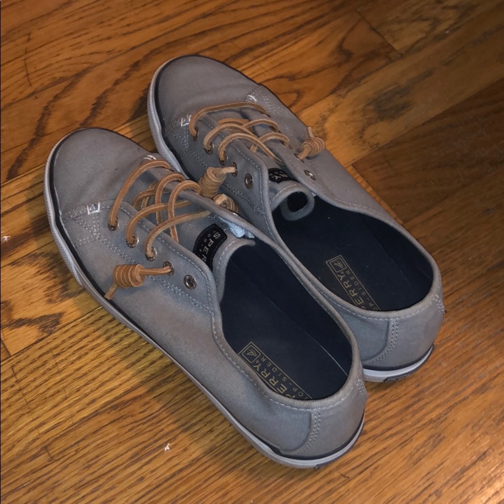 Sperrys - Picture 2 of 3